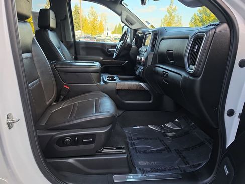 Certified 2021 GMC Sierra 3500 Denali w/ Denali Ultimate Package AWD/4WD image 34