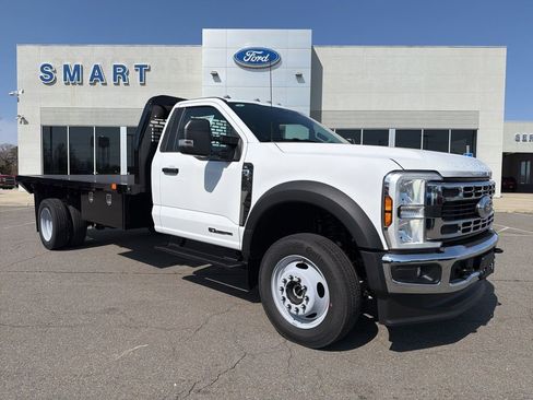 New 2026 Ford F450 XL w/ XL Chrome Package AWD/4WD image 1