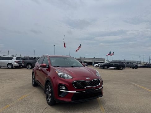 Used 2020 Kia Sportage EX FWD image 3