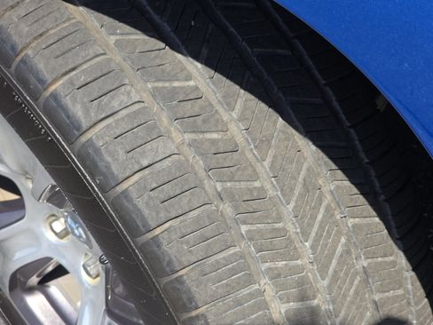 Used 2021 RAM 1500 Laramie image 4