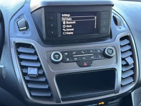 Used 2022 Ford Transit Connect XL image 26
