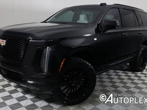 Used 2026 Cadillac Escalade Platinum Sport w/ LPO, Floor Liner Package image 1