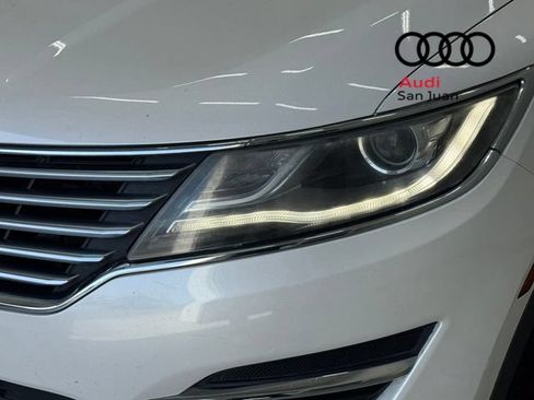 Used 2018 Lincoln MKC Premiere FWD image 4