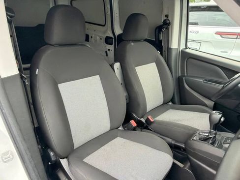 Used 2021 RAM ProMaster City Tradesman FWD image 6