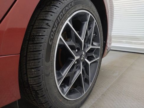 Used 2020 Kia Optima SE FWD image 31