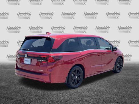 Certified 2025 Honda Odyssey Sport-L image 8
