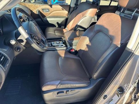 Certified 2023 INFINITI QX80 Premium Select w/ All-Season Package image 7