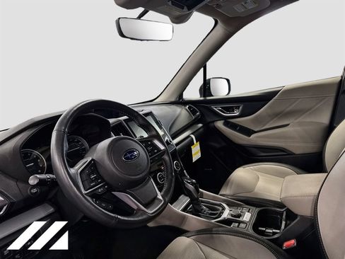 Used 2020 Subaru Forester Limited w/ Popular Package #3 AWD/4WD image 9