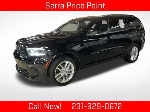 Used 2023 Dodge Durango GT image 1