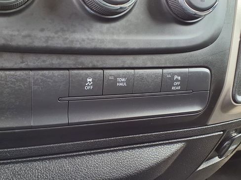 Used 2019 RAM 1500 Classic Warlock AWD/4WD image 26