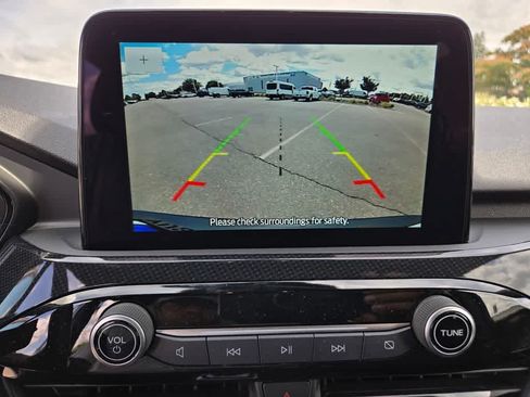 Used 2025 Ford Escape ST-Line FWD image 11