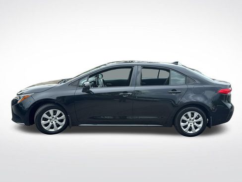 Used 2021 Toyota Corolla LE FWD image 4