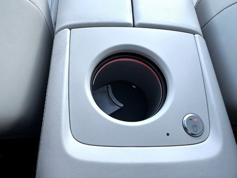 Used 2023 Mercedes-Benz GLS 63 AMG 4MATIC image 26