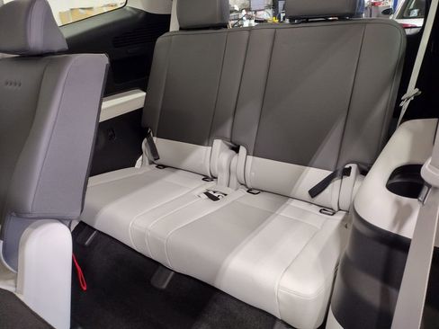 New 2026 Hyundai Ioniq 9 SEL image 27