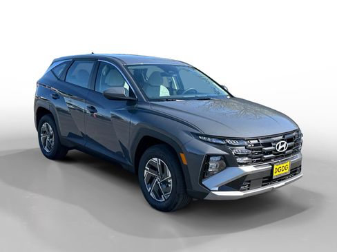 New 2026 Hyundai Tucson Blue SE AWD/4WD image 7