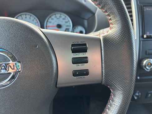 Used 2012 Nissan Xterra PRO-4X w/ Pro-4x Leather Pkg image 19