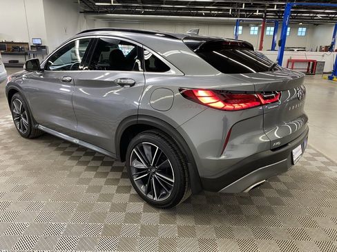 Used 2023 INFINITI QX55 Luxe w/ Cargo Package image 8