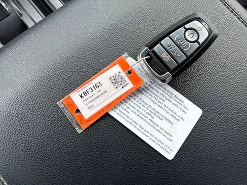 Used 2022 Ford F150 XLT w/ Equipment Group 302A High image 26