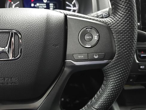 Used 2023 Honda Passport EX-L image 21