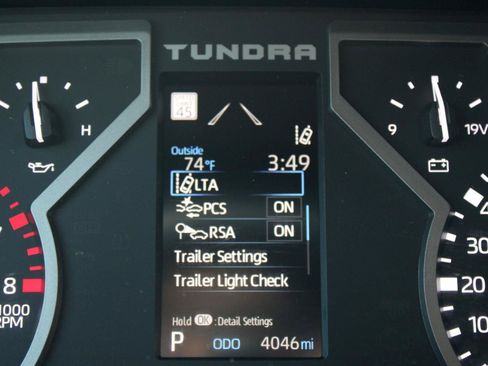 Used 2025 Toyota Tundra SR5 w/ SR5 Premium Package AWD/4WD image 24
