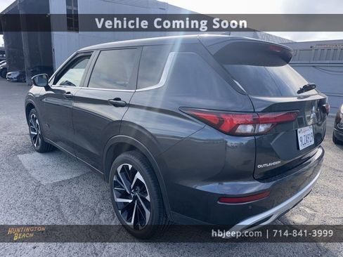 Used 2024 Mitsubishi Outlander SE image 7