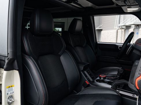 Used 2025 Ford Bronco Raptor image 46