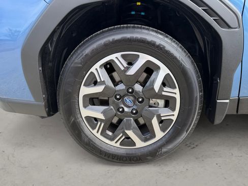 Certified 2025 Subaru Forester Premium w/ Convenience Package #2 image 10