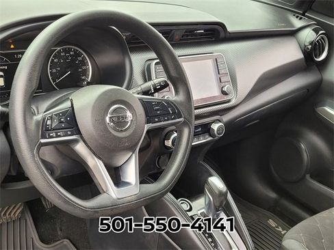 Used 2019 Nissan Kicks SV image 8