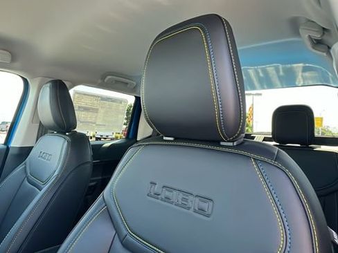 New 2025 Ford Maverick Lobo AWD/4WD image 21