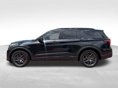 Used 2025 Ford Explorer ST