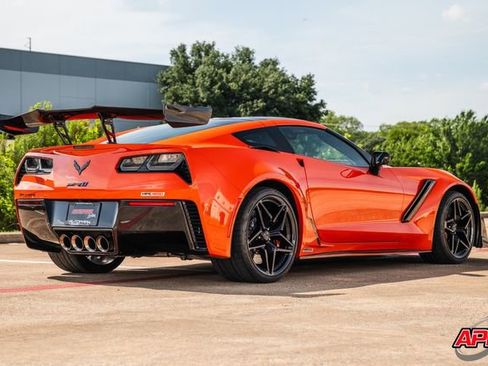 Used 2019 Chevrolet Corvette ZR1 RWD image 54