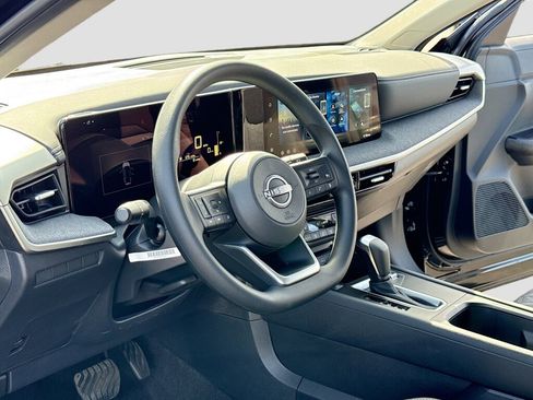 New 2026 Nissan Kicks SV w/ Cold Weather Package AWD/4WD image 4