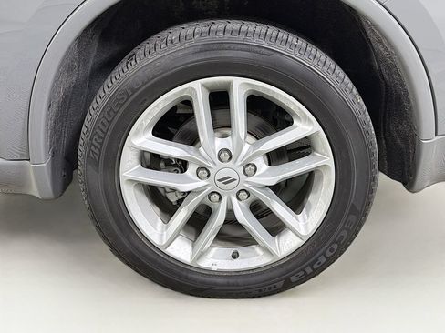 Used 2025 Dodge Durango GT AWD/4WD image 35