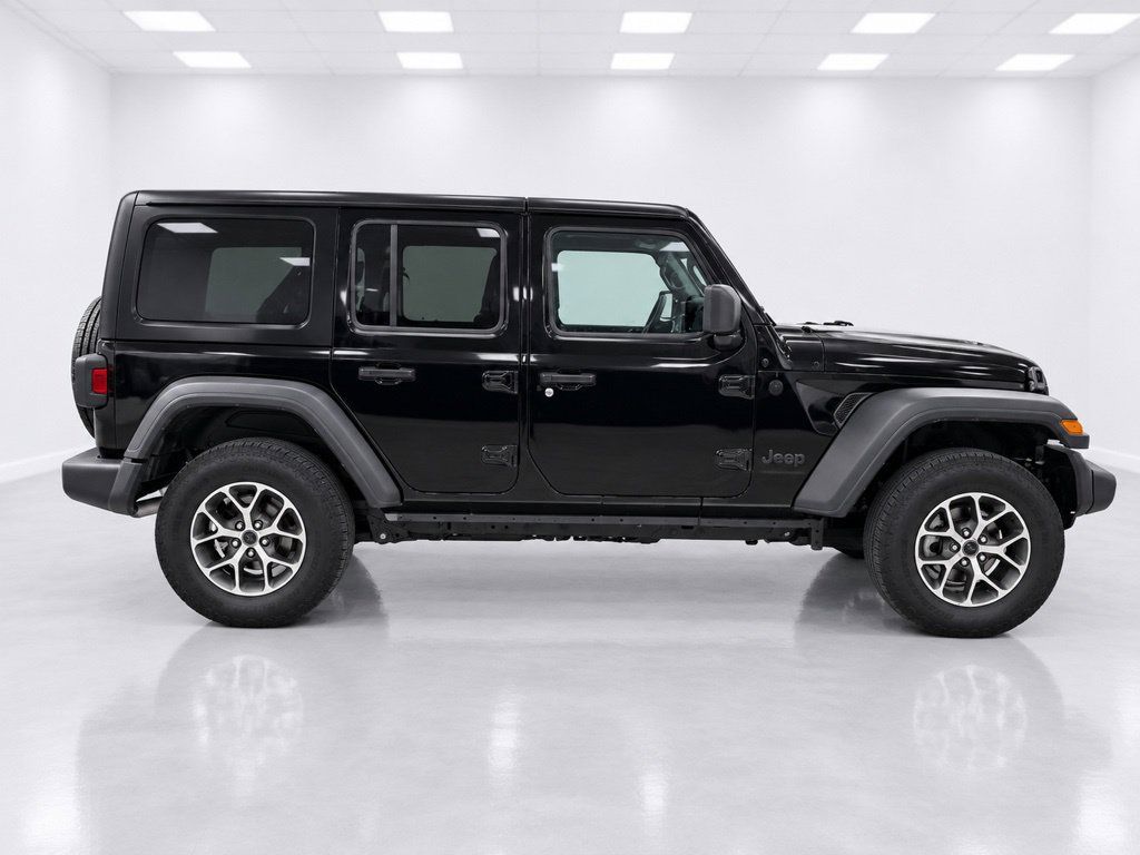 Used 2024 Jeep Wrangler Unlimited Sport AWD/4WD image 8