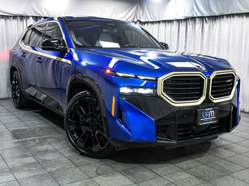 Used 2023 BMW XM AWD/4WD image 3