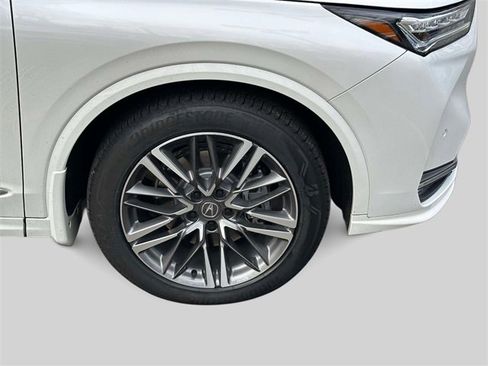 Used 2026 Acura MDX w/ Advance Package image 10