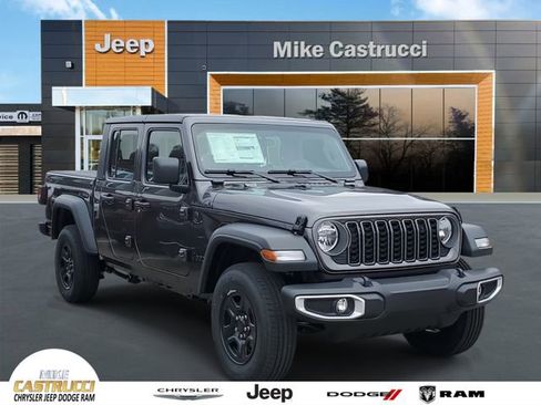 New 2026 Jeep Gladiator Sport image 1