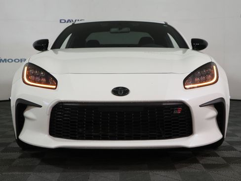 Used 2022 Toyota GR86 Premium w/ ALL Weather Mat Package (TMS) RWD image 13