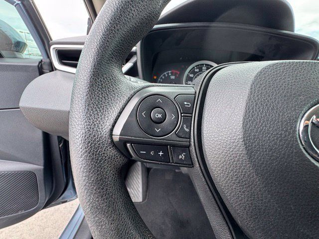 Used 2020 Toyota Corolla LE FWD image 14