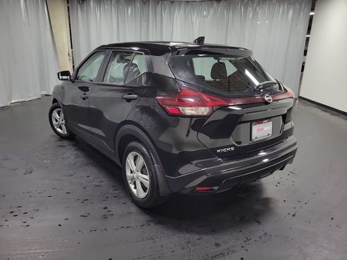 Used 2024 Nissan Kicks S FWD image 6