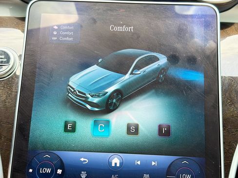Used 2022 Mercedes-Benz C 300 Sedan w/ Pinnacle Trim Package image 30