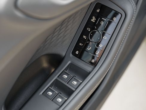 Used 2025 Audi A5 2.0T Premium Plus w/ Premium Plus image 23