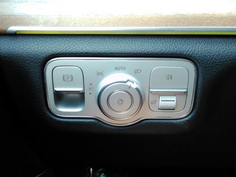 Used 2020 Mercedes-Benz GLS 450 4MATIC image 40