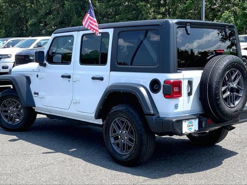 Certified 2024 Jeep Wrangler Unlimited Sport AWD/4WD image 11