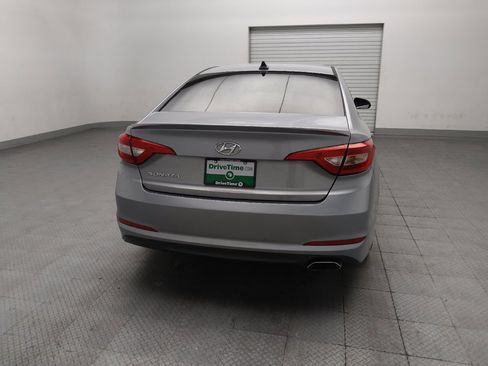 Used 2017 Hyundai Sonata SE FWD image 7