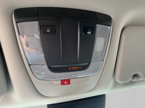 New 2027 Kia Sportage LX FWD image 18