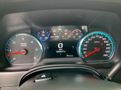 Used 2017 Chevrolet Tahoe LT w/ Max Trailering Package AWD/4WD image 26