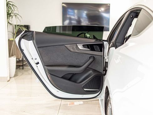 Used 2024 Audi S5 Premium Plus w/ Premium Plus Package AWD/4WD image 35
