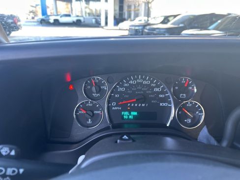 New 2025 Chevrolet Express 3500 Work Van w/ Power Convenience Package image 6