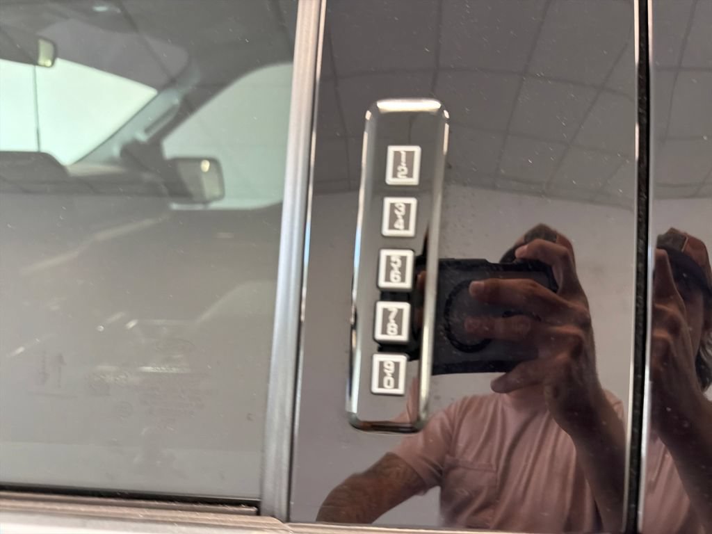 Used 2023 Ford F150 Lariat w/ Trailer Tow Package AWD/4WD image 10